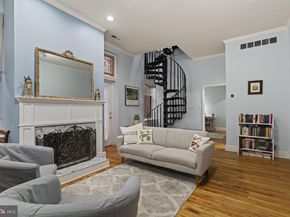 1903 Spruce Street 2C, Philadelphia PA 19103