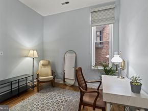 1903 Spruce Street 2C, Philadelphia PA 19103
