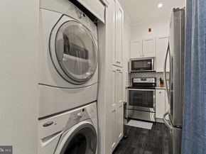 1903 Spruce Street 2C, Philadelphia PA 19103