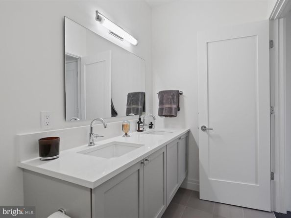 770 Park Road NW 203, Washington DC 20010
