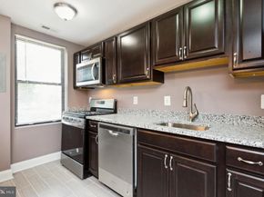 3900 14TH Street NW 103, Washington DC 20011