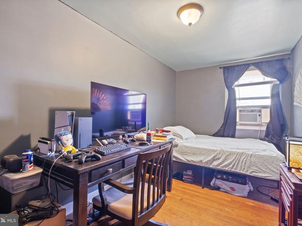 2133 Mckinley Street, Philadelphia PA 19149