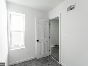 912 N 30TH Street, Philadelphia PA 19130