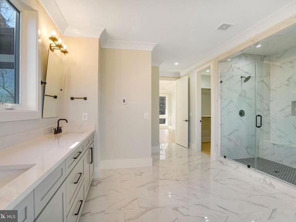 4003 Annandale Road, Annandale VA 22003