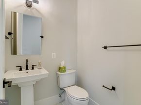 4003 Annandale Road, Annandale VA 22003