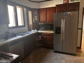105 Jackson Avenue, Collingdale PA 19023
