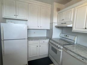 7900 Old York Road 903A, Elkins Park PA 19027