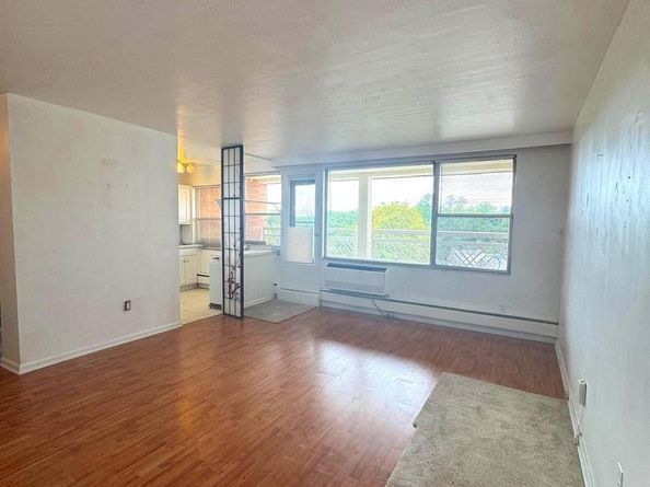 7900 Old York Road 903A, Elkins Park PA 19027