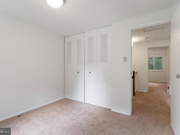 2323 Middle Creek Lane, Reston VA 20191