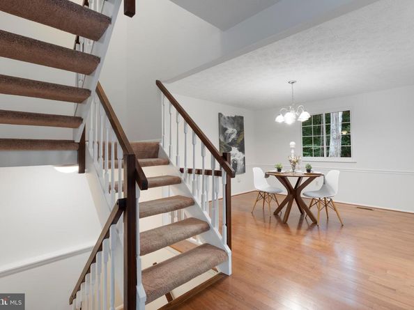 2323 Middle Creek Lane, Reston VA 20191