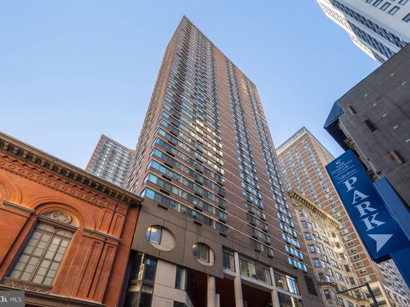 1420 Locust Street 17R, Philadelphia PA 19102