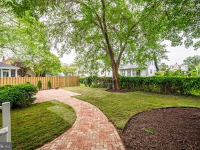 6 W Mount Ida Avenue, Alexandria VA 22305