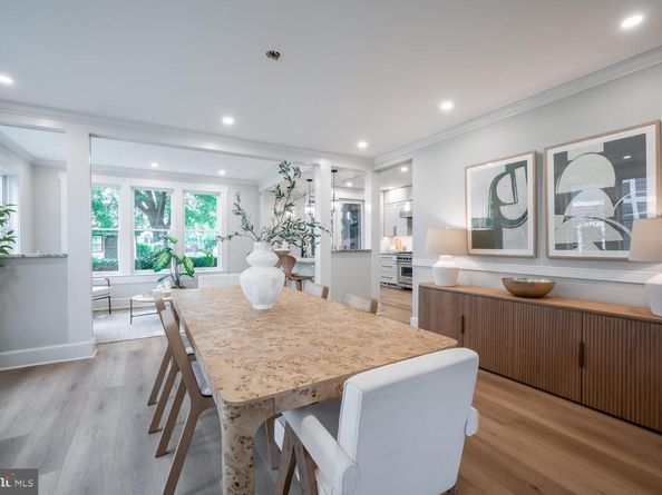 6 W Mount Ida Avenue, Alexandria VA 22305