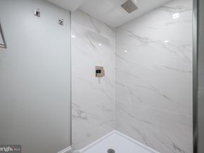 6 W Mount Ida Avenue, Alexandria VA 22305