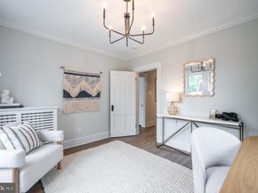 6 W Mount Ida Avenue, Alexandria VA 22305