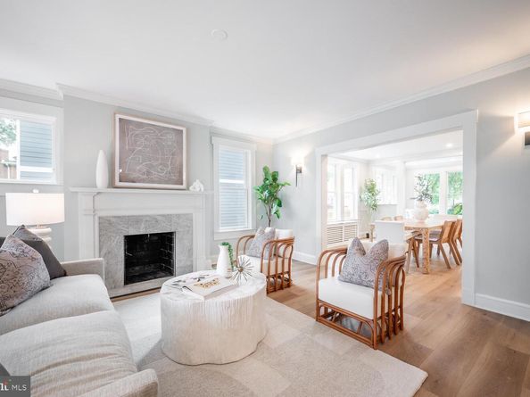 6 W Mount Ida Avenue, Alexandria VA 22305