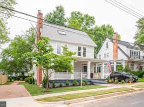 6 W Mount Ida Avenue, Alexandria VA 22305