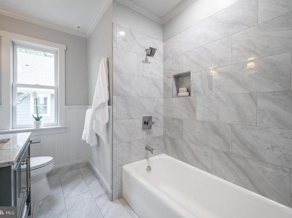 6 W Mount Ida Avenue, Alexandria VA 22305