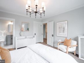 6 W Mount Ida Avenue, Alexandria VA 22305