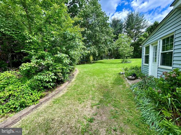 1311 Steel Road, Havertown PA 19083
