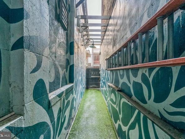 1425 Locust Street 24B, Philadelphia PA 19102