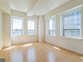 1425 Locust Street 24B, Philadelphia PA 19102