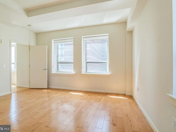 1425 Locust Street 24B, Philadelphia PA 19102