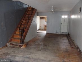 224 Tasker Street, Philadelphia PA 19148