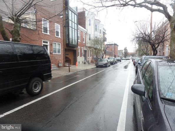 224 Tasker Street, Philadelphia PA 19148