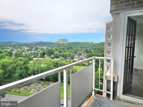 5340 Holmes Run Parkway 1410, Alexandria VA 22304