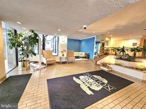 5340 Holmes Run Parkway 1410, Alexandria VA 22304