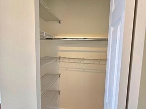 5340 Holmes Run Parkway 1410, Alexandria VA 22304