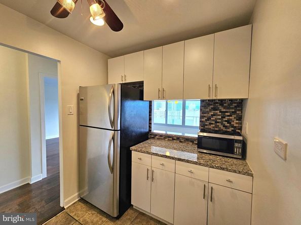 5340 Holmes Run Parkway 1410, Alexandria VA 22304