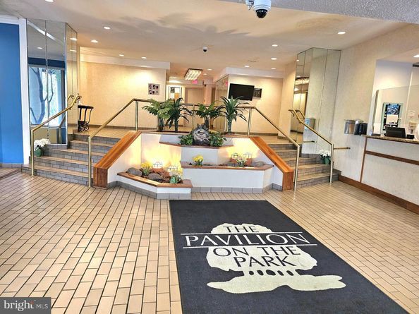 5340 Holmes Run Parkway 1410, Alexandria VA 22304