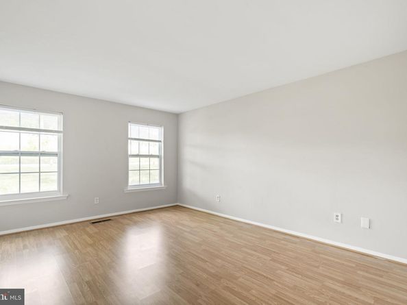 482 Old Forge Crossing 482, Devon PA 19333