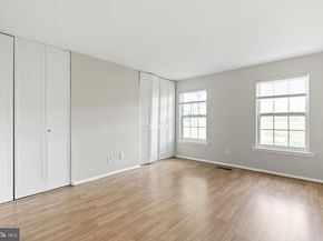 482 Old Forge Crossing 482, Devon PA 19333