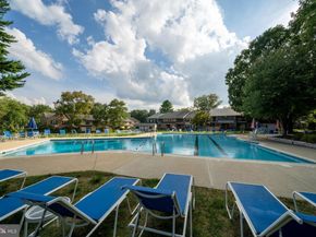 482 Old Forge Crossing 482, Devon PA 19333