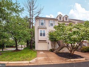 45544 Whitcomb Square, Sterling VA 20166