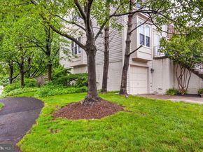 45544 Whitcomb Square, Sterling VA 20166