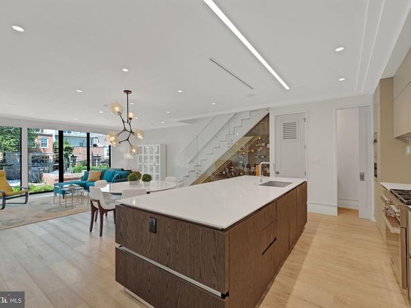1837 Wyoming Avenue NW D, Washington DC 20009