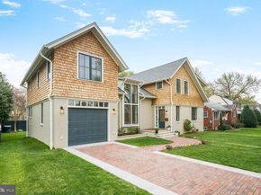 605 Hilltop Terrace, Alexandria VA 22301