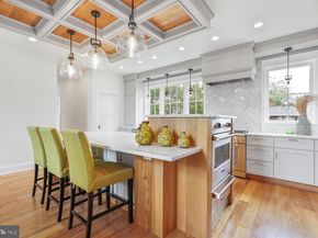 605 Hilltop Terrace, Alexandria VA 22301