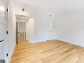 605 Hilltop Terrace, Alexandria VA 22301