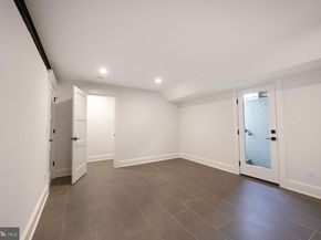 605 Hilltop Terrace, Alexandria VA 22301