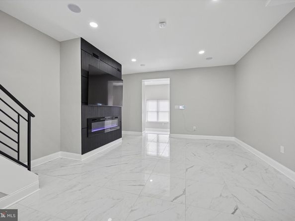 5239 Arch Street, Philadelphia PA 19139
