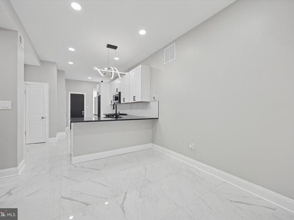 5239 Arch Street, Philadelphia PA 19139