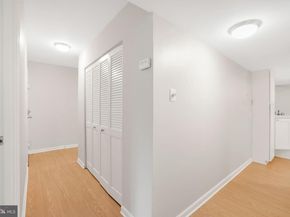 5041 7TH Road S 102, Arlington VA 22204