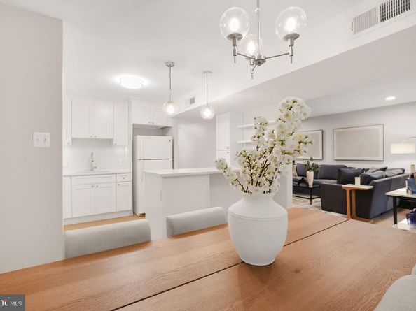 5041 7TH Road S 102, Arlington VA 22204