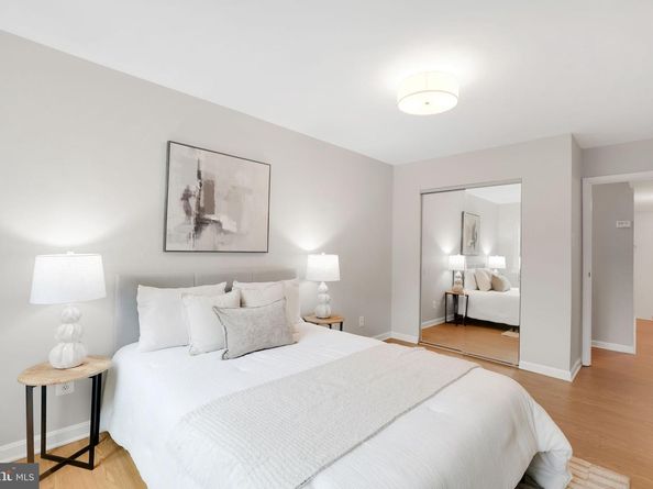 5041 7TH Road S 102, Arlington VA 22204