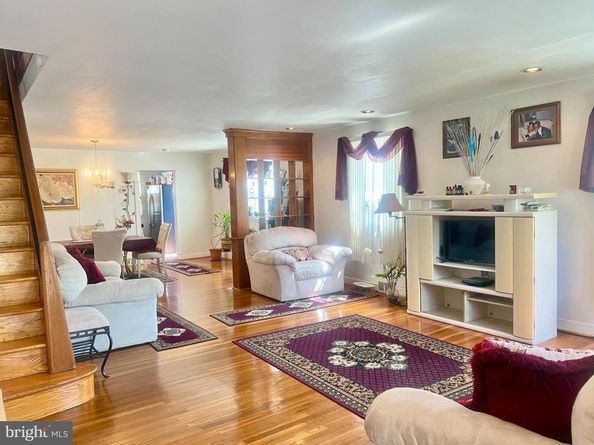 417 66TH Avenue, Philadelphia PA 19126